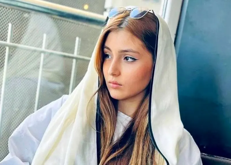 زهرا+مددی+(1)