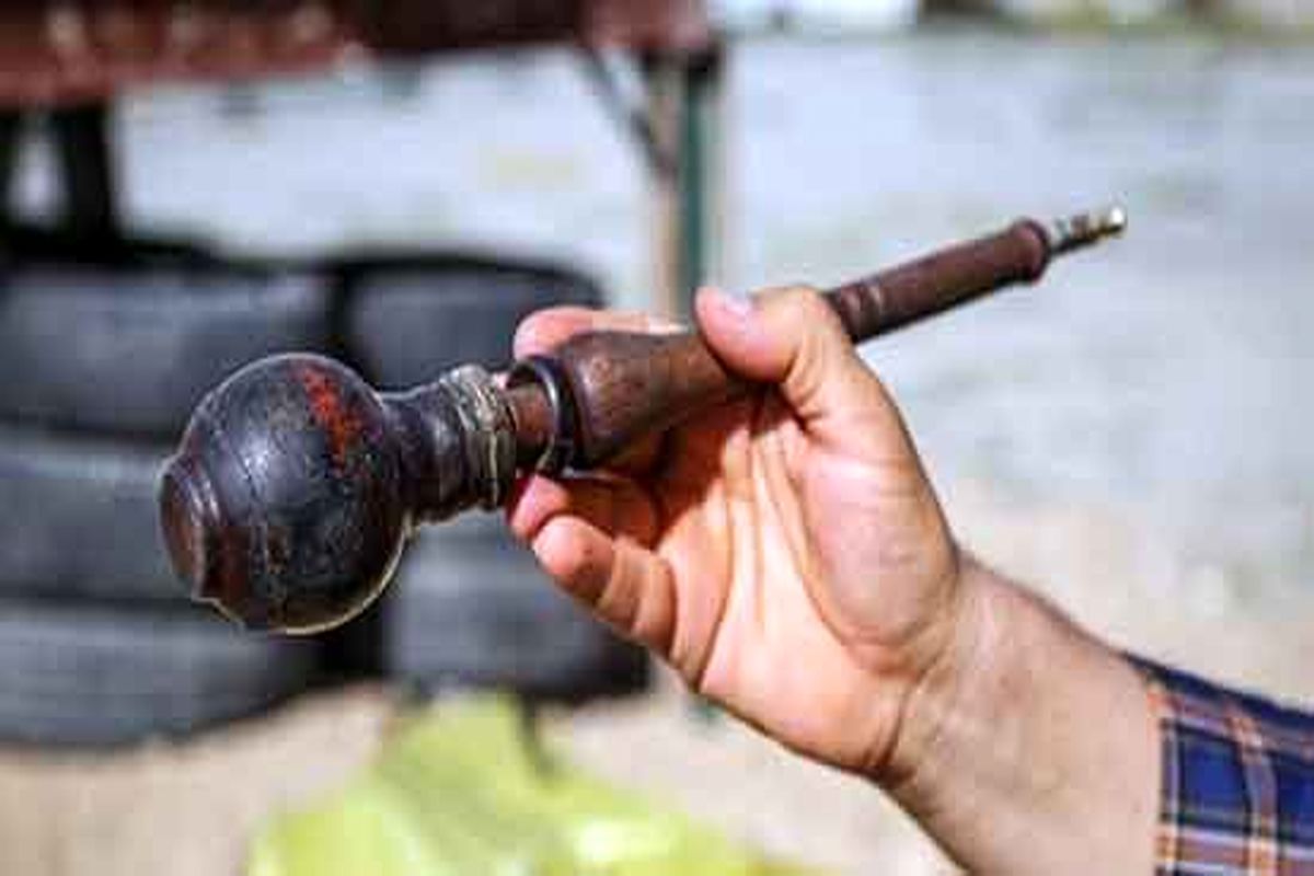 برخی فوتبالی‌ها مواد می‌زنند و مصاحبه می‌کنند!