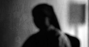 آزار شیطانی و هولناک ۸ زن در پارک!