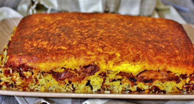 ته‌چین مرغ و انار؛ خوش‌رنگ‌ترین غذای اصیل شب چله