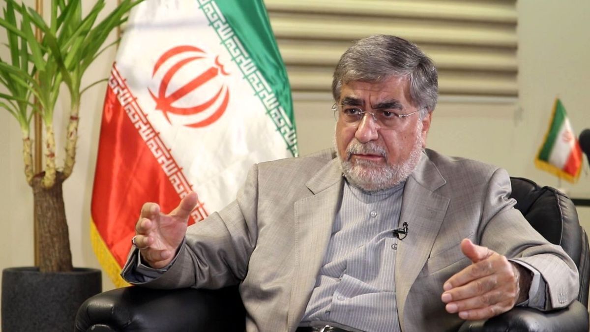  جنتی: روحانی به دلیل مغایرت دیدگاه‌های سیاسی‌اش با اعضای شورای نگهبان ردصلاحیت شد 