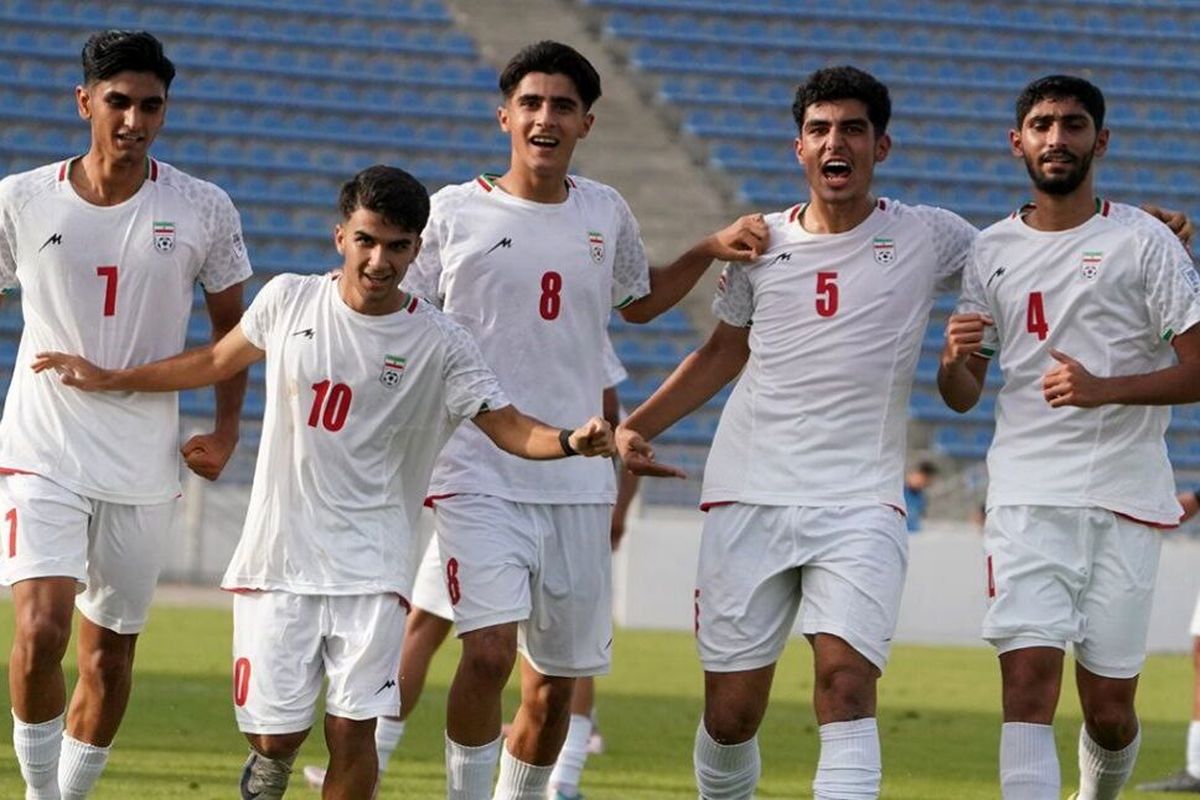 سپاهان با لباس تیم ملی ترکمنستان را برد!