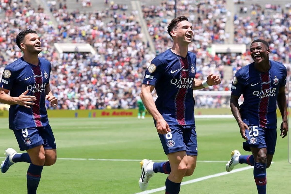 قهرمان اروپا با جشنواره گل شروع کرد!