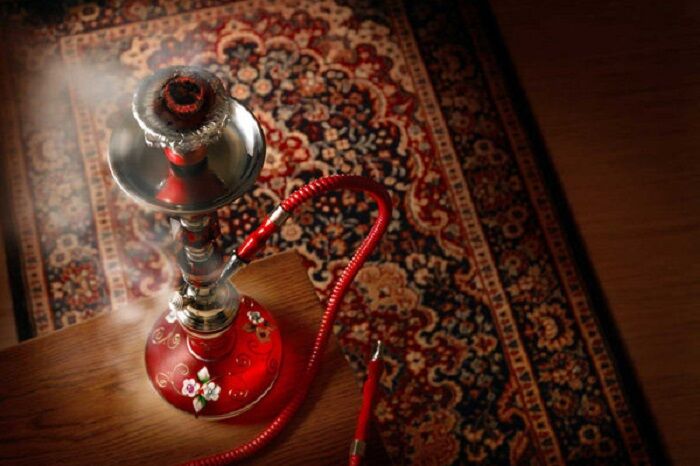 دود سیگار و قلیان می‌تواند از راه شیر مادر به بدن نوزاد منتقل شود