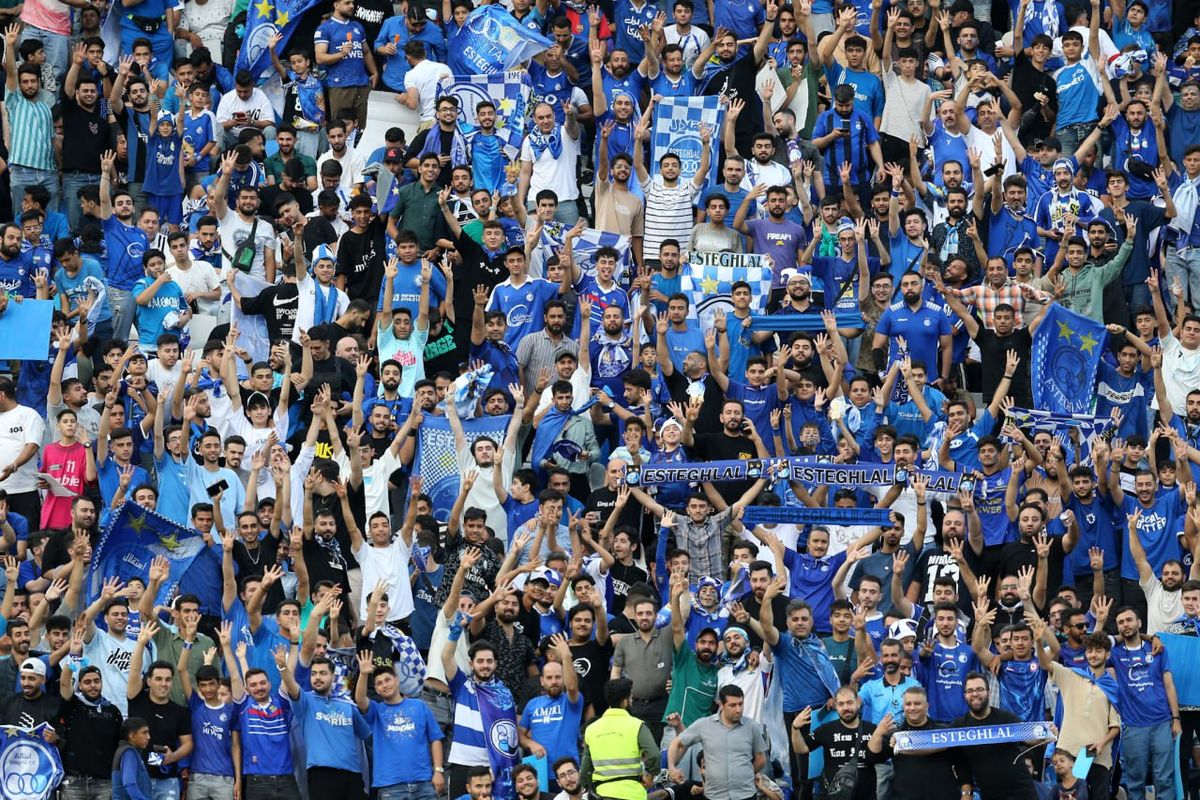 اقدام عجیب هواداران استقلال در حمایت از طالب ریکانی!