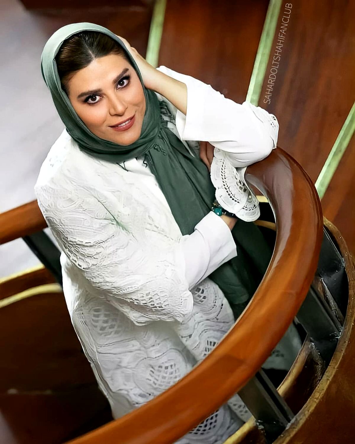 تغییرات عجیب خانم بازیگر مطلقه و تبدیل به یک کراش ! +ببینید