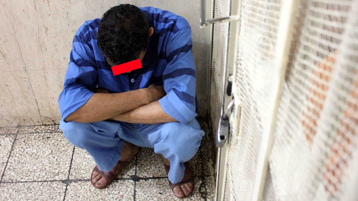 دوست پسر متاهل مادر ، دختر را بدبخت کرد /مرا به زور به خانه اش برد