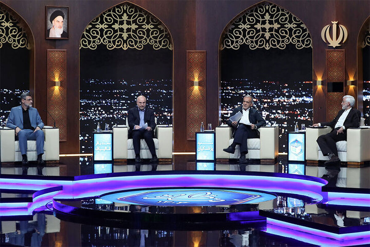 تصاویری دیده نشده ازگپ و گفت سعید جلیلی و پورمحمدی بعد از مناظره پر از بحث و جدل