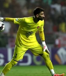 علیرضا بیر انوند کم آورد!