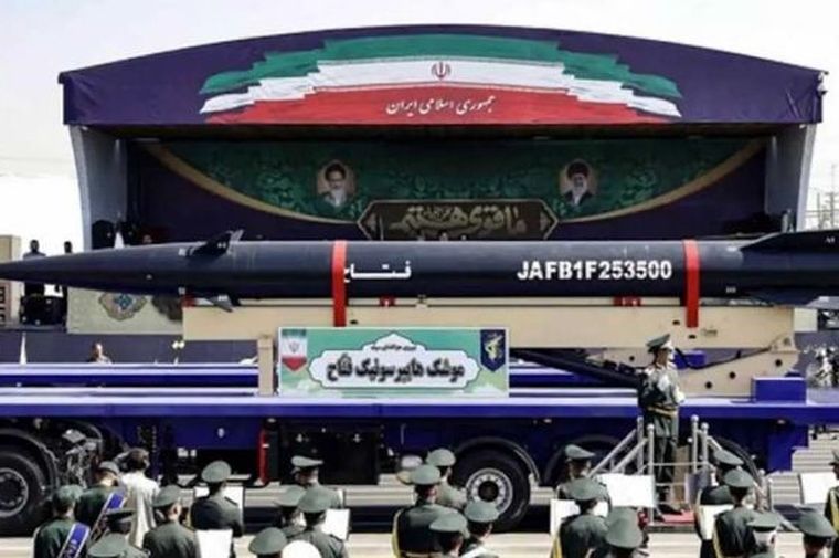 معرفی موشک مافوق صوت فتاح-۱