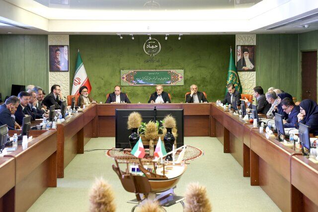 حضور سرزده پزشکیان در وزارت جهاد کشاورزی