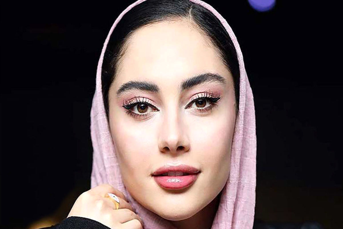 ترلان پروانه با انتشار این عکس به دردسر افتاد