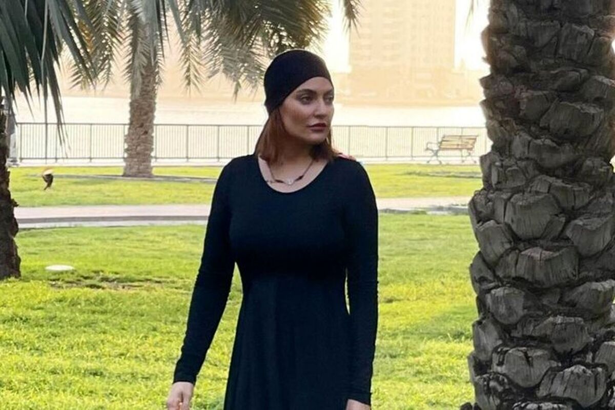 مهناز افشار را با حالت غیرطبیعی توی دریا در آلمان ببینید/ عکس