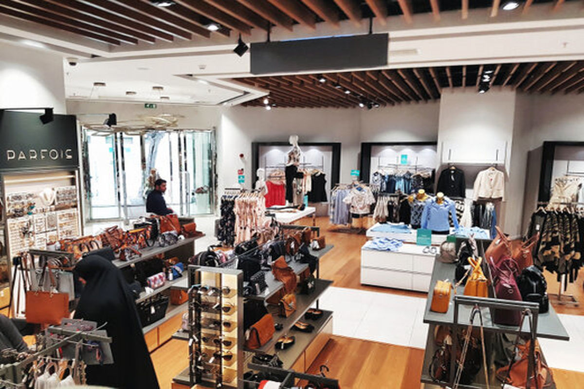 پشت پرده حراج‌های پوشاک زودتر از موعد؛ حراج‌ها چقدر واقعی است؟