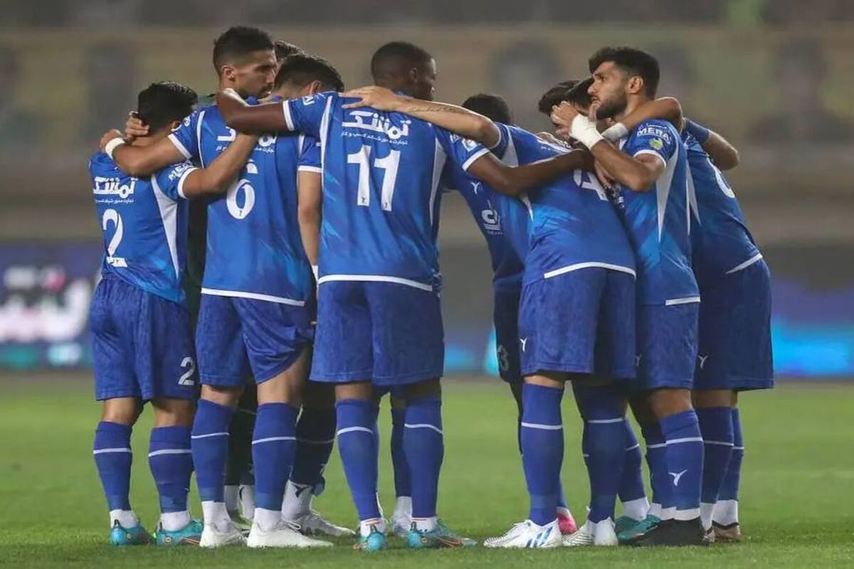 استارت استقلال برای شکست پرسپولیس