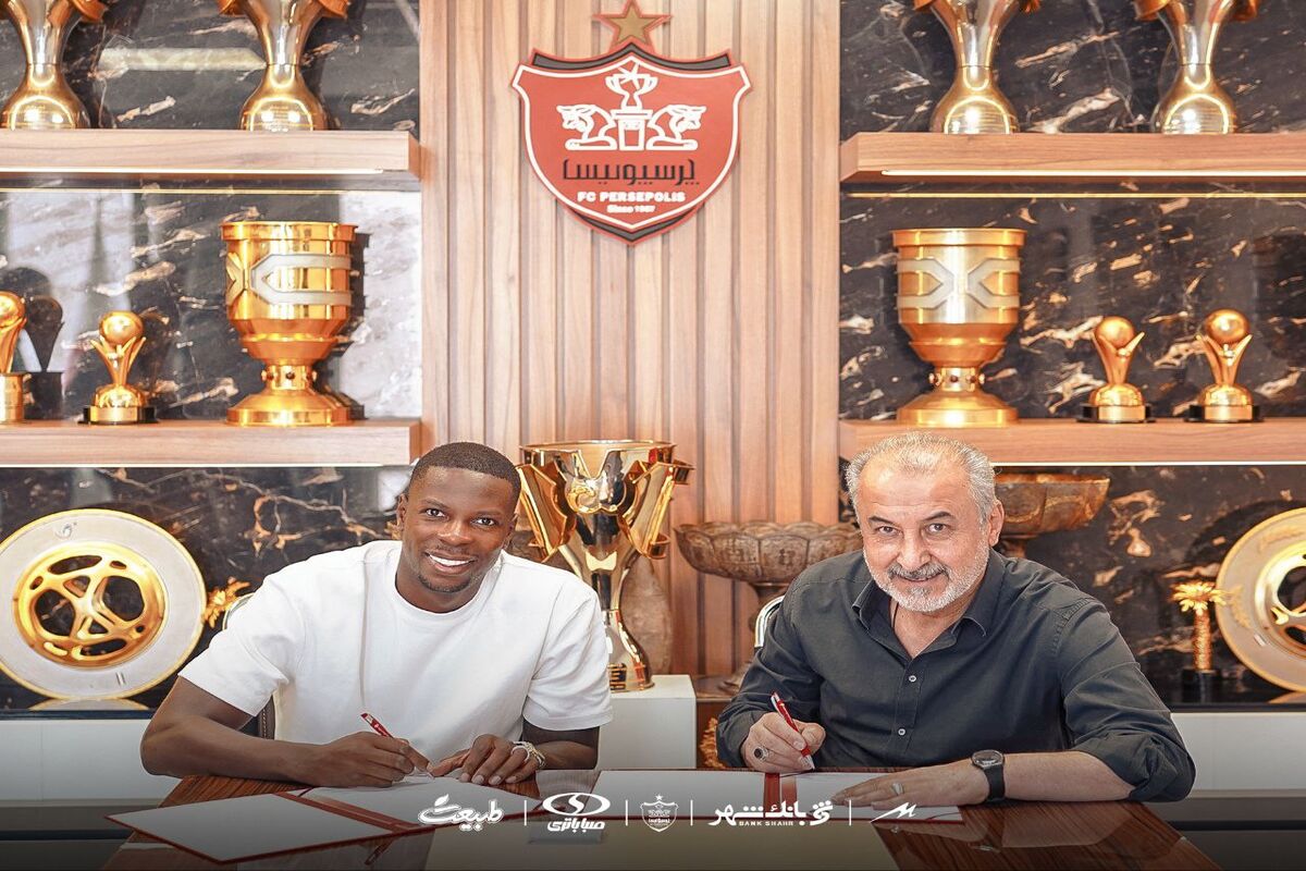 پشت پرده جذب مهاجم خارجی پرسپولیس فاش شد

