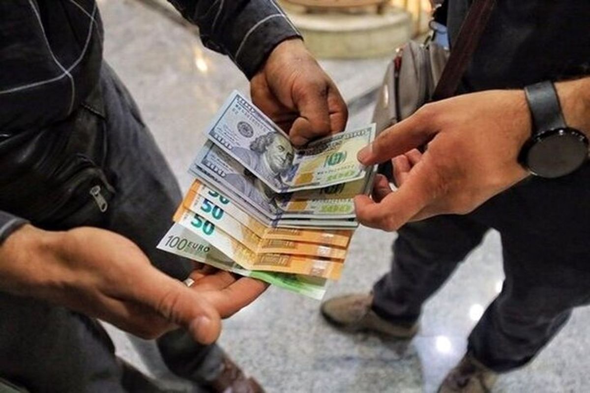 بازار ارز بمباران شد / دلار به کانال 40 تومانی باز میگردد؟