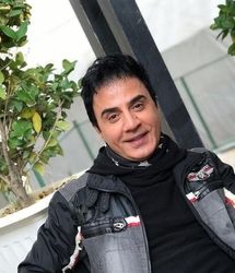  عمو پورنگ با استایل زنانه همه را متعجب کرد!