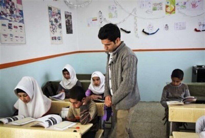 زمان واریز و افزایش ۵۰ درصدی فوق‌العاده ویژه فرهنگیان و معلمان اعلام شد