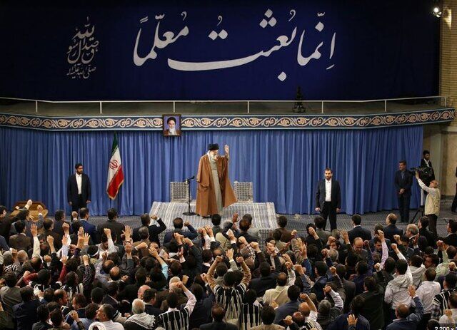 معلمان و فرهنگیان امروز با رهبر انقلاب دیدار می‌کنند
