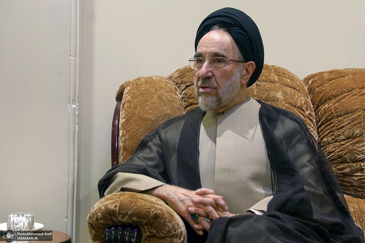 قاب خوشحال از رئیس جمهور منتخب در کنار محمد خاتمی
