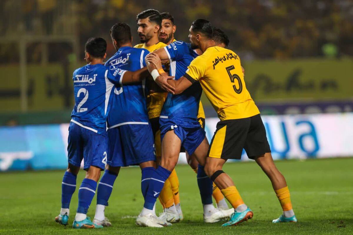 جنجال‌های مشترک در نقش‌جهان!