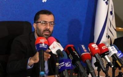 مجلس حتما افزایش 20 درصدی حقوق برای سال آتی را اصلاح می‌کند