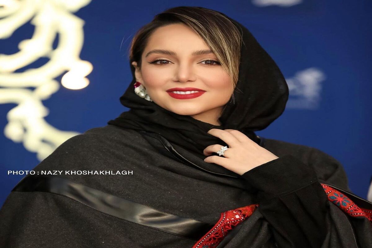 نازنین بیاتی با ظاهری متفاوت، طرفدارانش را غافلگیر کرد!