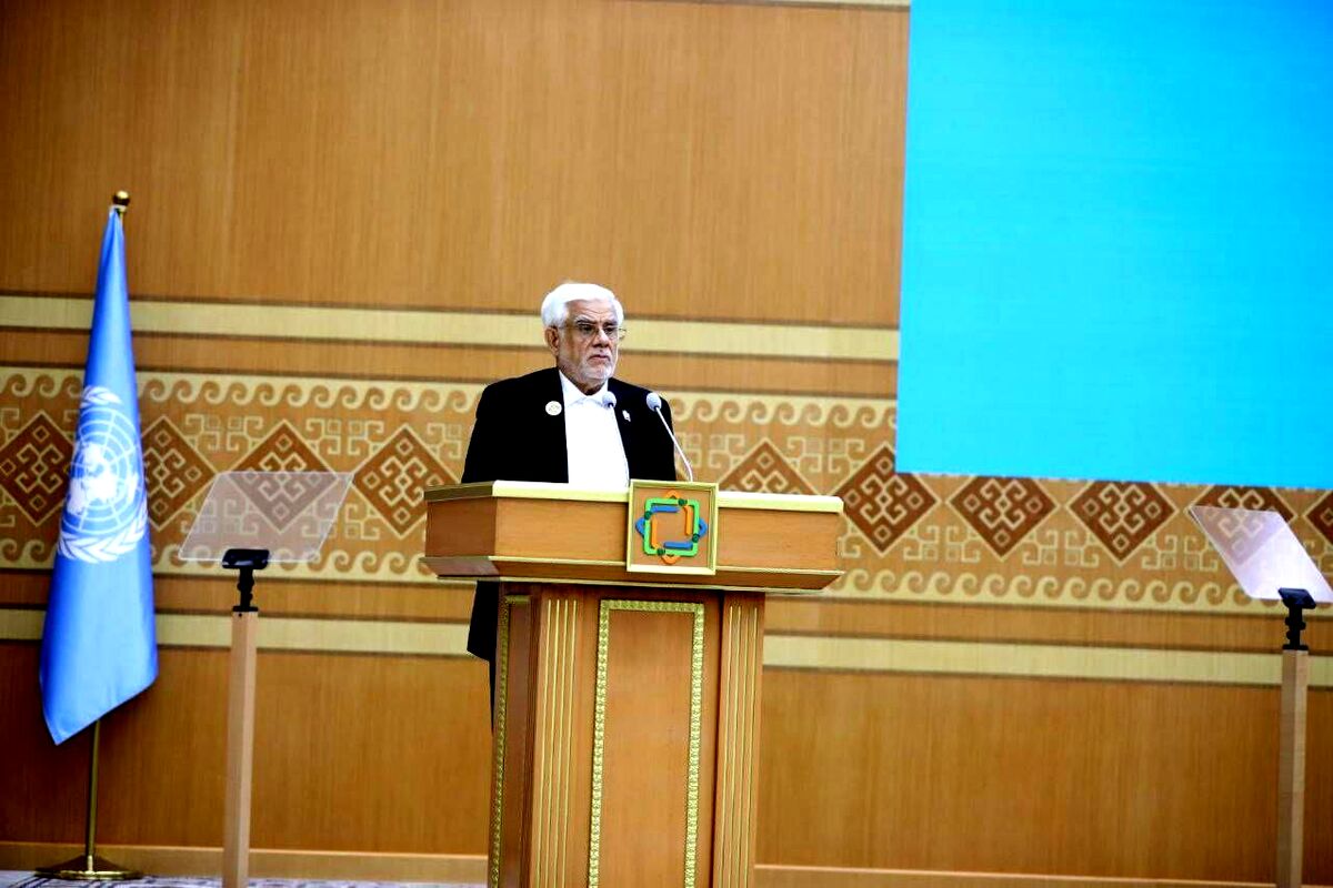 عارف: سال اول اجرای برنامه هفتم با شرایط ویژه و عملاً جنگی همراه بود