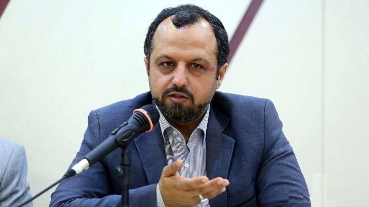 فیلم جنجالی از عربی صحبت کردن خاندوزی در سفر به عربستان / ببینید