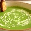 طرز تهیه سوپ اسفناج؛ گزینه مقوی و دلپذیر برای سفره‌های پاییز