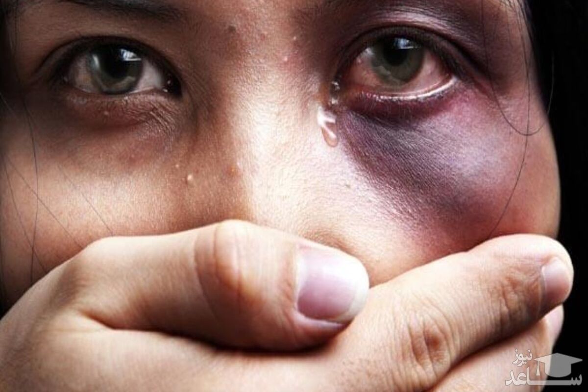 تعرض همزمان دو مرد وقیح به زن مسافر در روز روشن