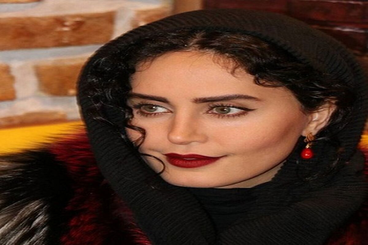 تیپ جنجالی الناز شاکردوست در جشن عروسی محمدرضا گلزار/ تصاویر لو رفته با این جنتلمن