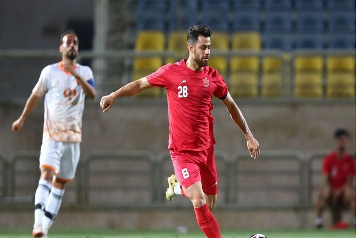 علیرغم تمام شایعات، این ستاره قصد جدایی از پرسپولیس را ندارد