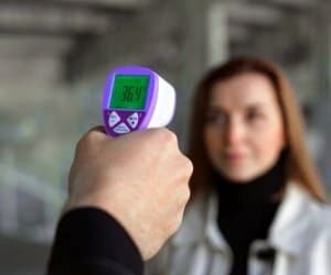 آشنایی با مواد غذایی تب بر که هنگام تب باید خورد!