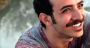 قاب جالب حضور زوج سینمایی کنار علی شادمان و سحر دولتشاهی