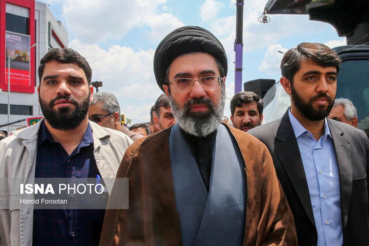  زندگینامه آیت‌الله سید مجتبی خامنه‌ای رهبر جمهوری اسلامی ایران