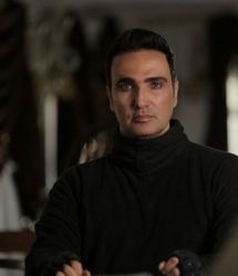 محمدرضا فروتن در «کافه عاشقی» دیده شد