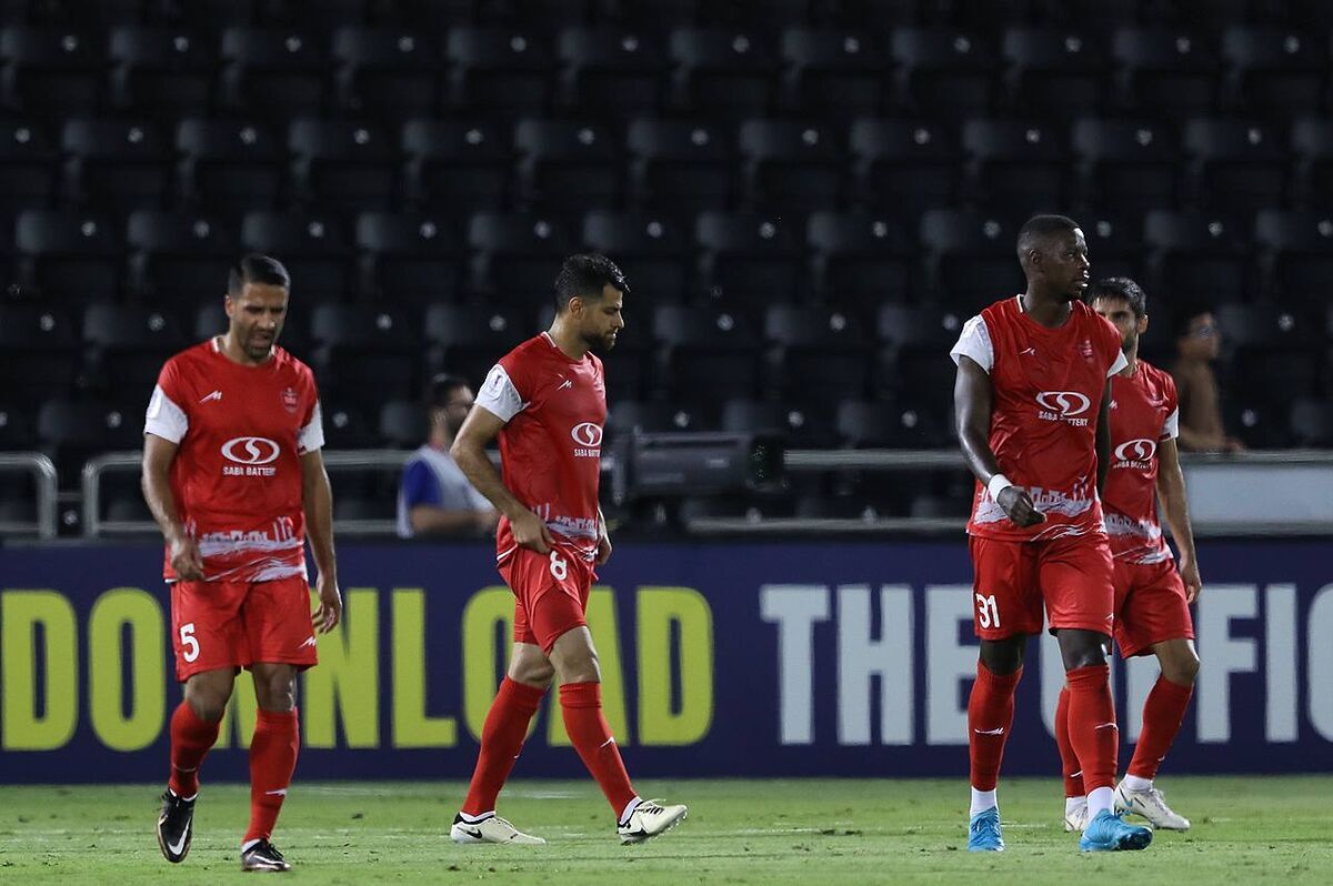 صعود غیرمنتظره استقلال در مصاف با پرسپولیس؛ سرخ ها اولین شکست را ثبت کردند