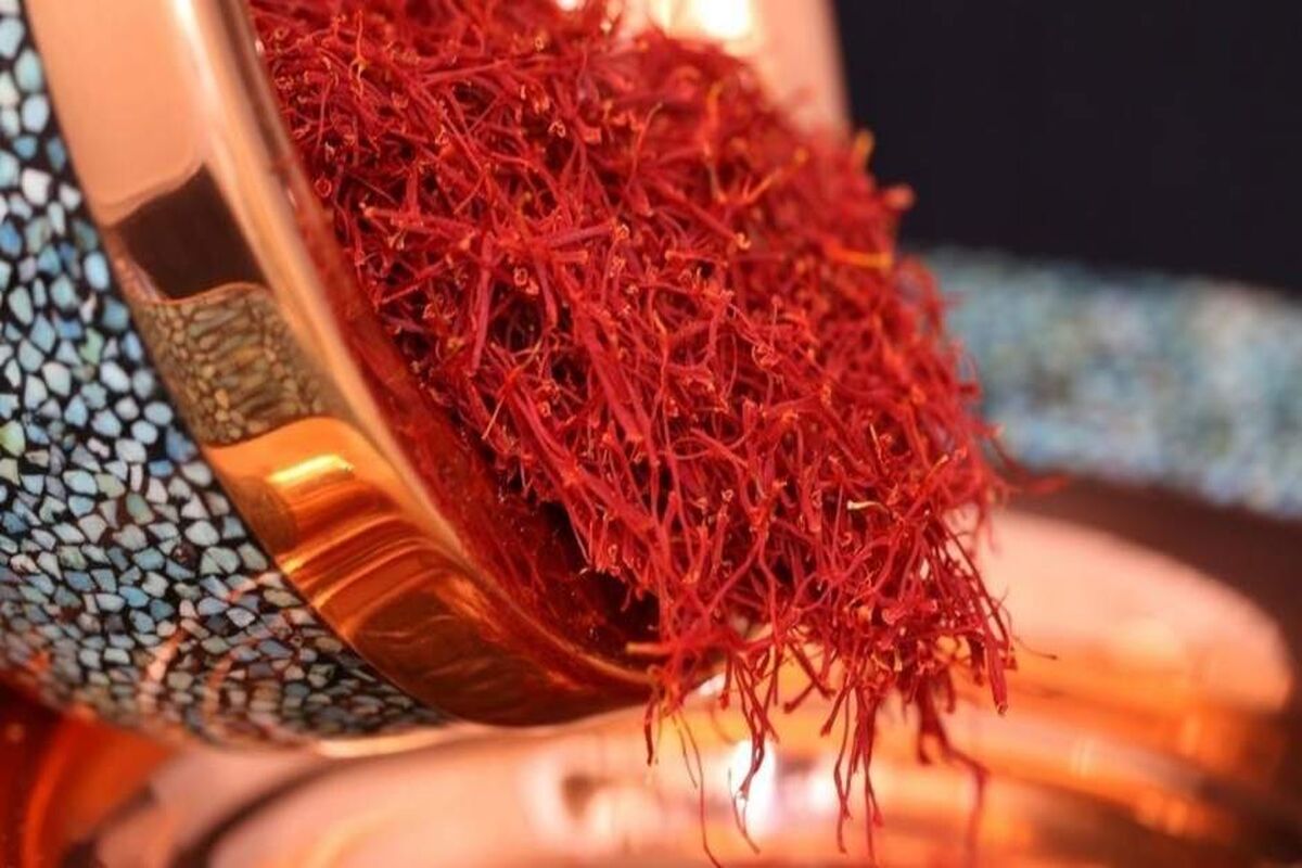  قیمت خرید یک کیلو زعفران، معادل ۳۲ گرم طلا