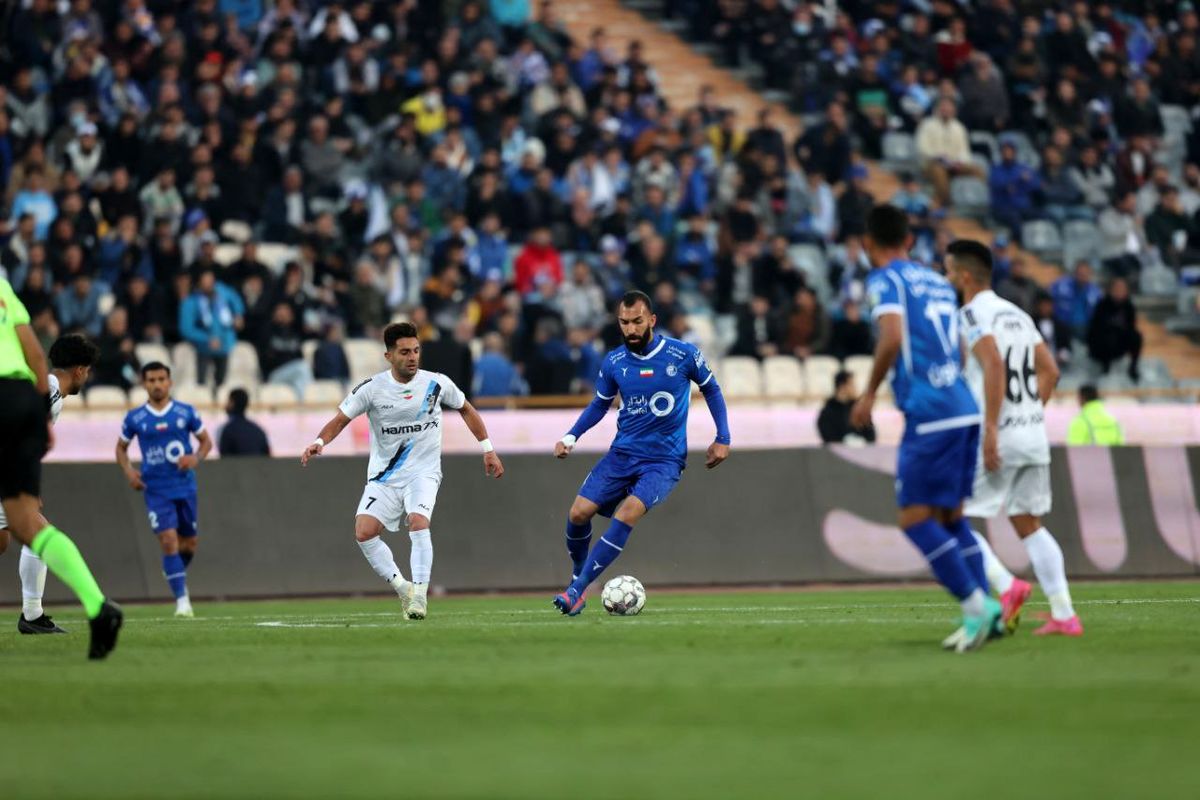 استقلال با پیکان به صدر جدول رفت!