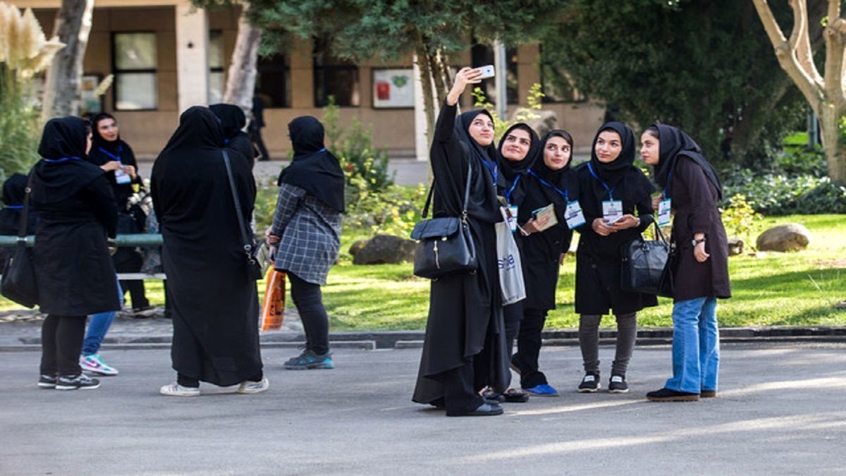 تحصیل ۵۰ هزار دانشجوی عراقی در ایران/ هزینه تحصیلشان را دولت ایران می دهد؟