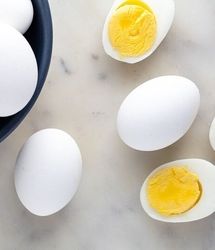   قیمت‌ تخم‌مرغ نجومی می‌شود