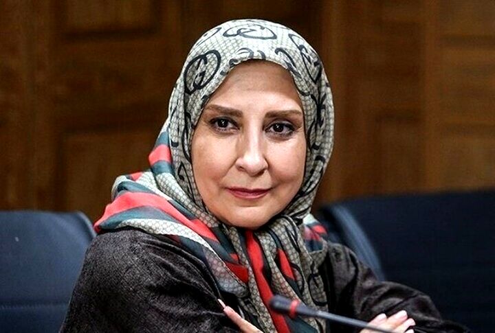 بازیگر زن مشهور عزادار شد! | مرجانه گلچین به سوگ خواهرش نشست!