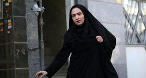 درخشش گلاره عباسی با "آبی ایرانی"؛ بازگشت یک رنگ اصیل به کانون توجه!