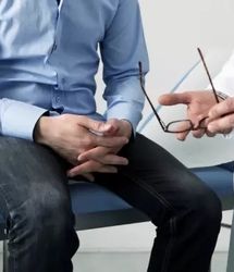تجاوز پزشک مغز و اعصاب به بیماران زن و مرد