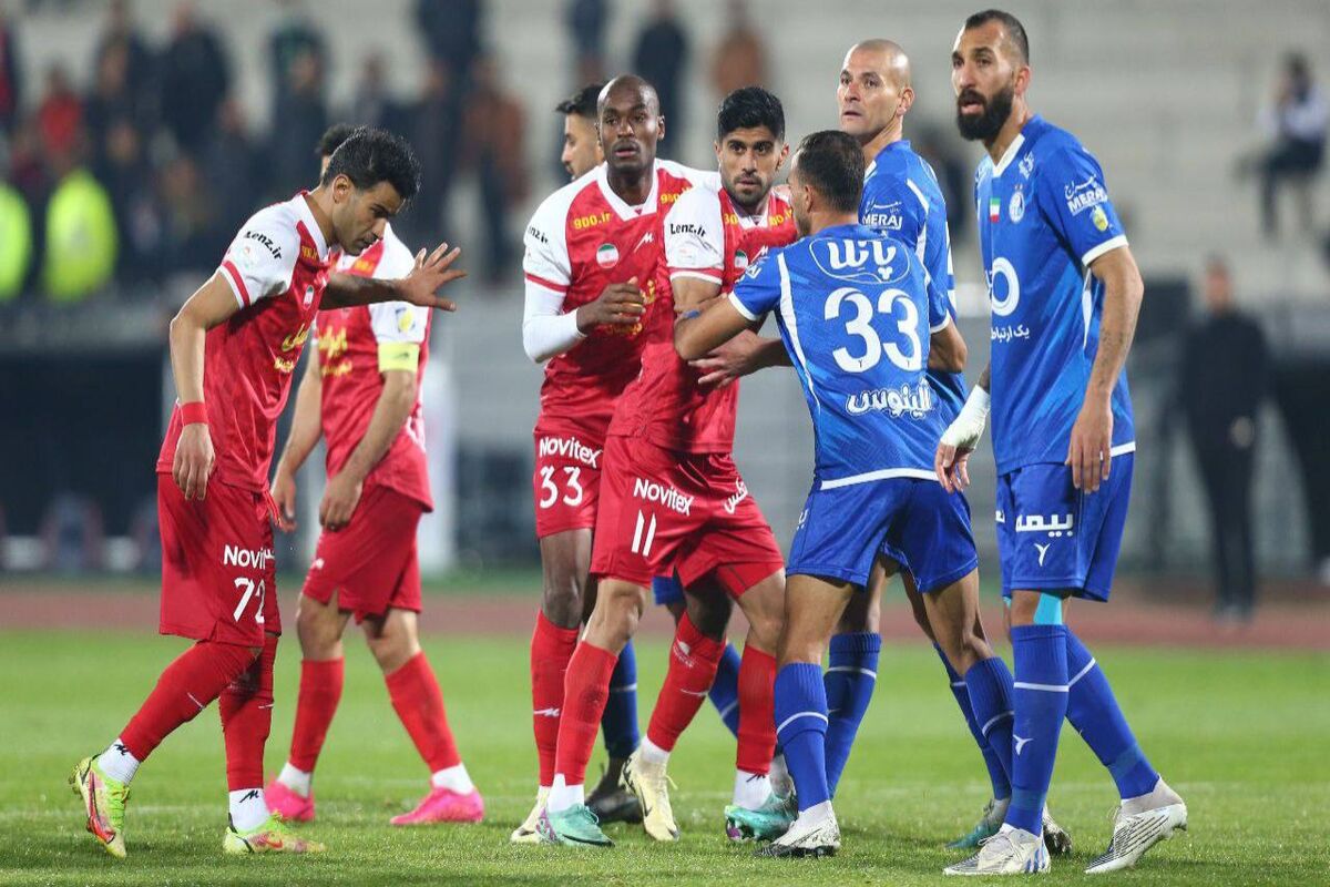 ۴ جامی که استقلال تقدیم پرسپولیس کرد!