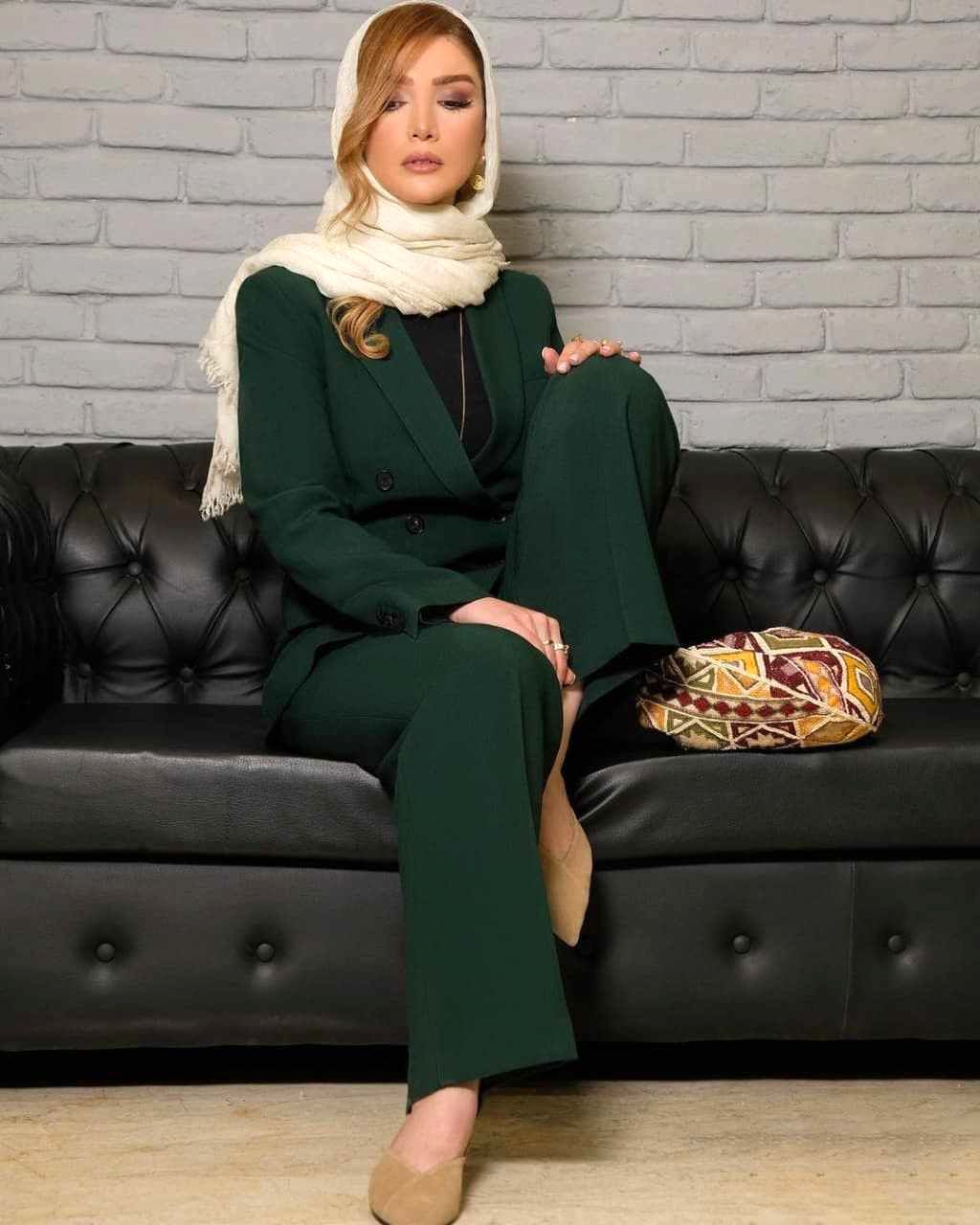 جنجالی ترین بازیگر زن ایران تصاویر فشن داخلی منتشر کرد/ عکسها را ببینید