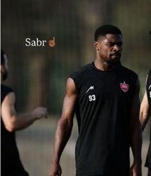 صبر سرژ اوریه برای بازی در پرسپولیس