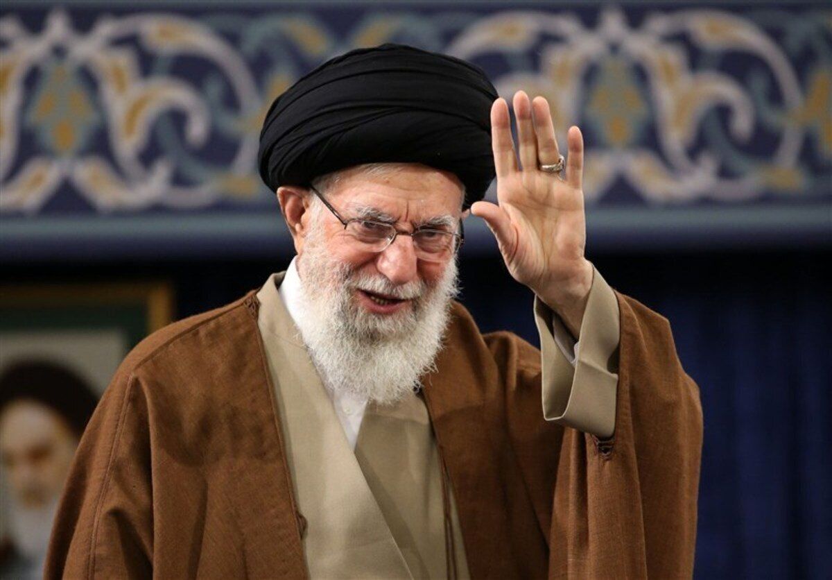 امروز تولد رهبر انقلاب است/ آیت الله خامنه ای چندساله شد؟  + عکس شناسنامه

